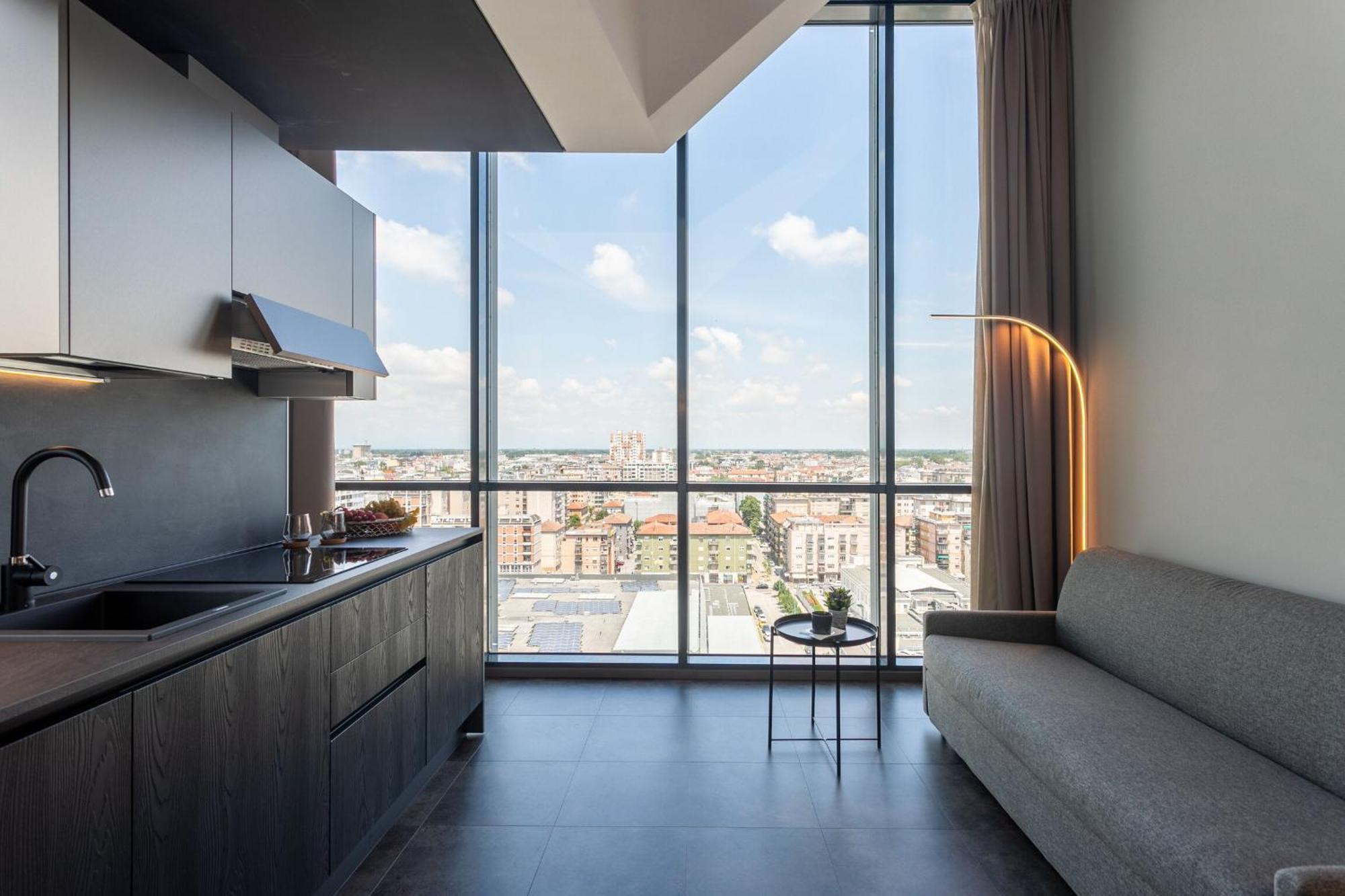 Htm Venice Suite By Halldis Местре Экстерьер фото