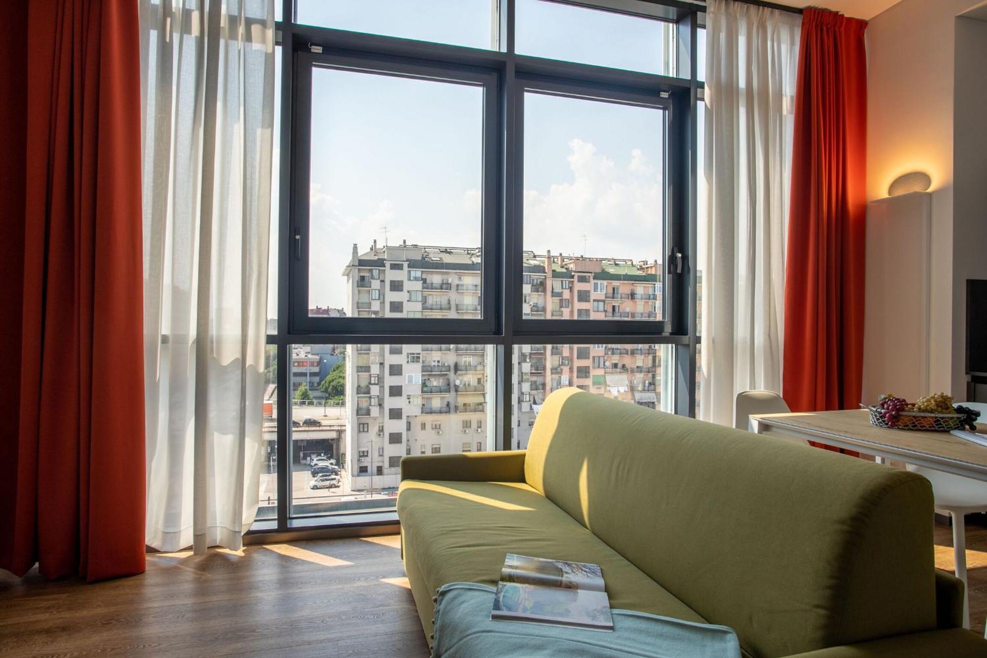 Htm Venice Suite By Halldis Местре Экстерьер фото